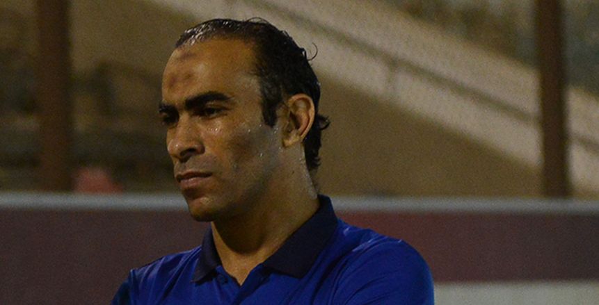 سيد عبد الحفيظ يقدم التعازي لأسر شهداء الشرطة