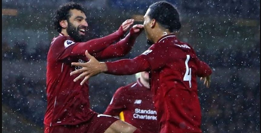 بالفيديو| صلاح يصنع وفان دايك يسجل.. الهدف الثاني لليفربول أمام ولفرهامبتون