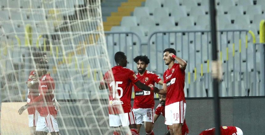 من هو حكم مباراة الأهلي والرجاء بدوري الأبطال؟.. خسر معه الأحمر أمام سيمبا