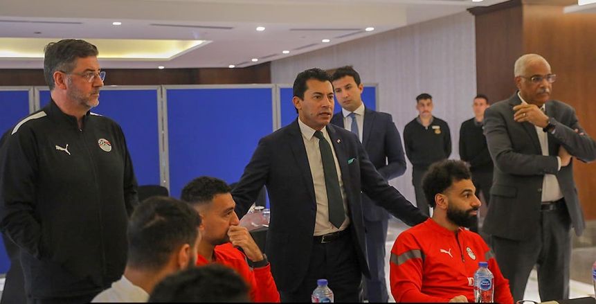 أشرف صبحي: سعيد بأداء لاعبي منتخب مصر مع حسام حسن