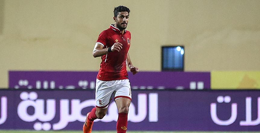 الأهلي يحتفل بعيد ميلاد أيمن أشرف التاسع والعشرين