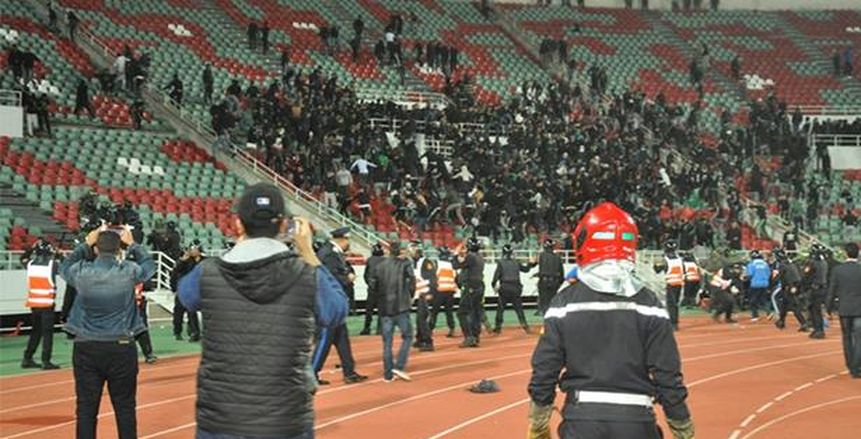 عقوبات «مغلظة» على رفاق «كارتيرون» بعد أحداث الشغب في مباراة الكلاسيكو