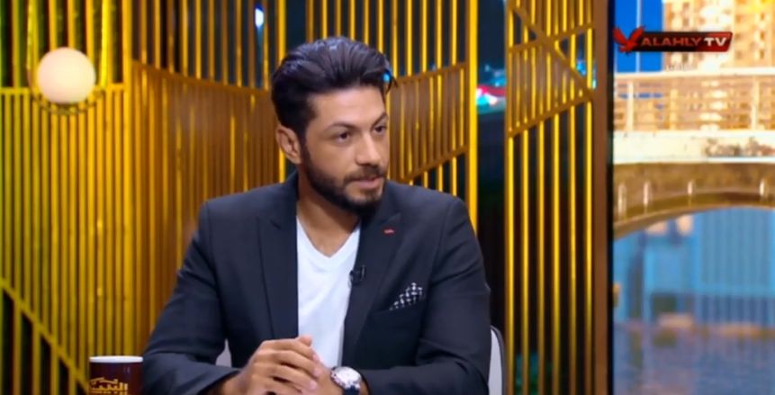 شريف عبد الفضيل: جماهير الأهلي خطفت الأنظار.. والهلال قدم طفرة في الكرة العربية