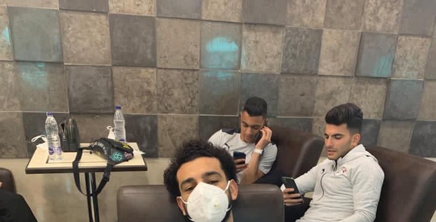 بعثة المنتخب تستعد للمغادرة إلى كينيا من مطار القاهرة «صور»
