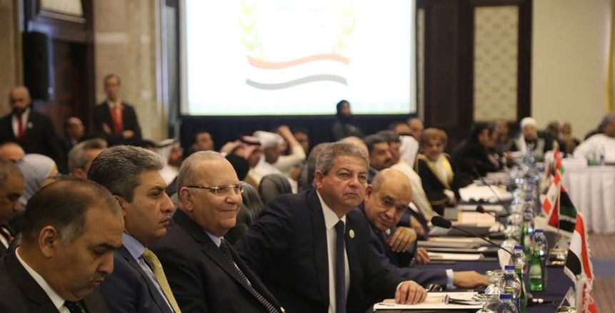 خلال افتتاح رئيس الوزراء للمؤتمر وزير الشباب يشهد افتتاح المؤتمر الوزاري العربي