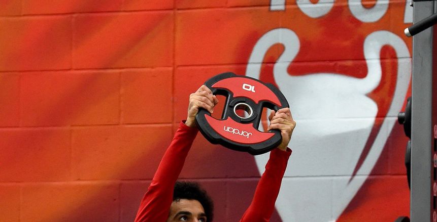 محمد صلاح ينشر صوره بالتدريبات: التوازن هو كل شيء