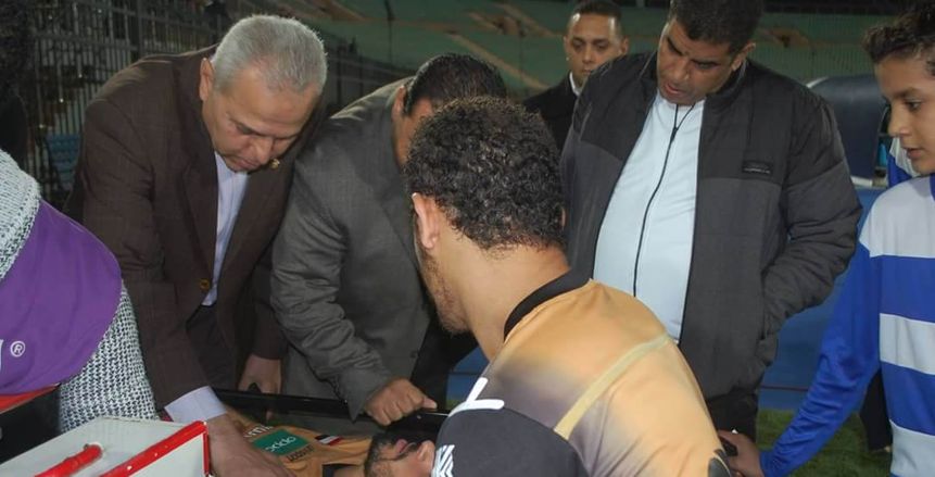 مختار يطمئن على لؤى وائل بعد واقعة «بلع اللسان»
