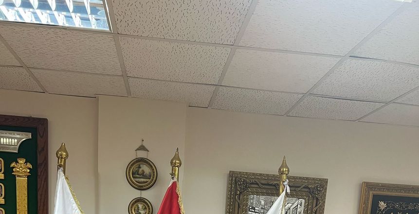 إدريس يستقبل رئيس الاتحاد القطري للشراع والتجديف بمقر اللجنة الأولمبية