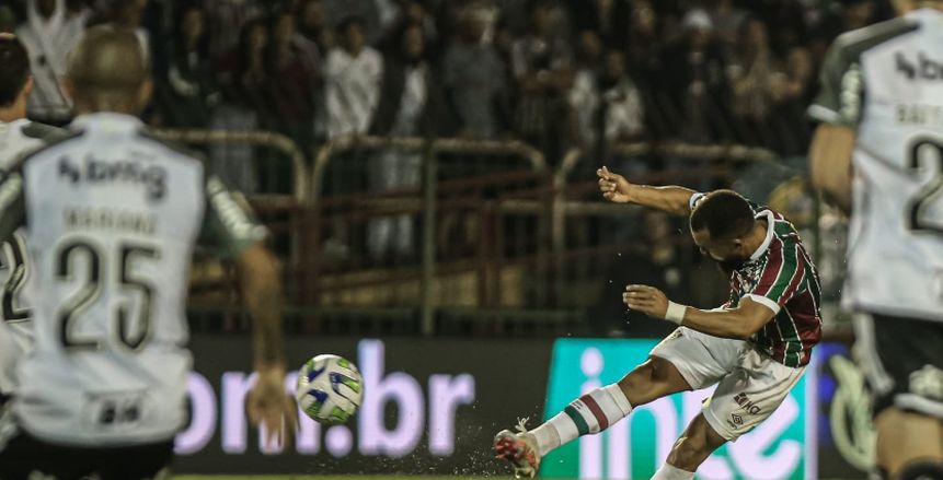 الدوري البرازيلي يشتعل.. شغب جماهيري وبالميراس يفشل في الصدارة