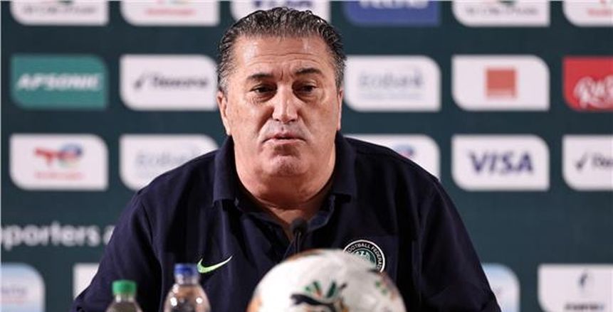 بيسيرو: زيزو فقد تركيزه قبل لقاء ستيلينبوش.. والزمالك هدفه كأس مصر