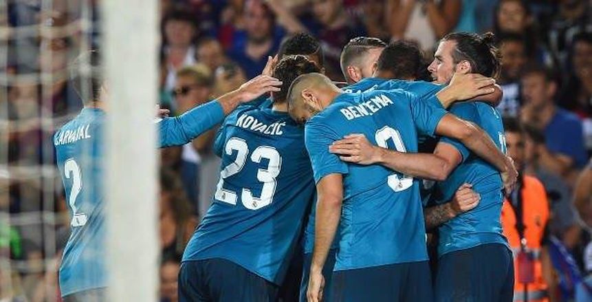 بالصور| هنيدي يبارك لريال مدريد على طريقة "وش إجرام"