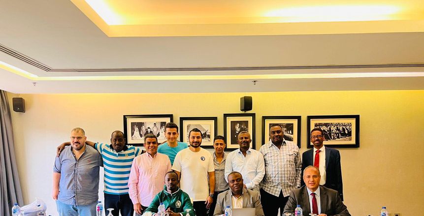 بيراميدز بقميصه الأساسي في مواجهة هلال الساحل السوداني بالكونفدرالية