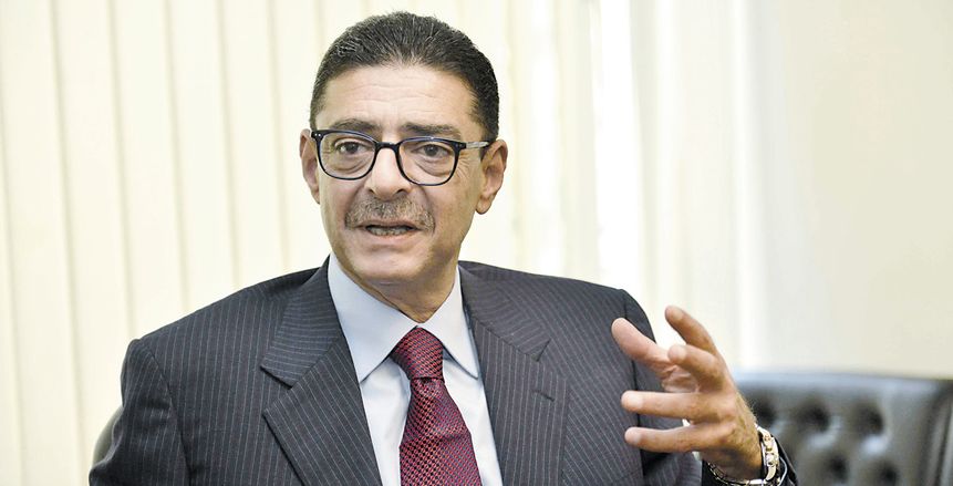 طاهر يطمئن علي الفريق بعد أحداث "الاولتراس"