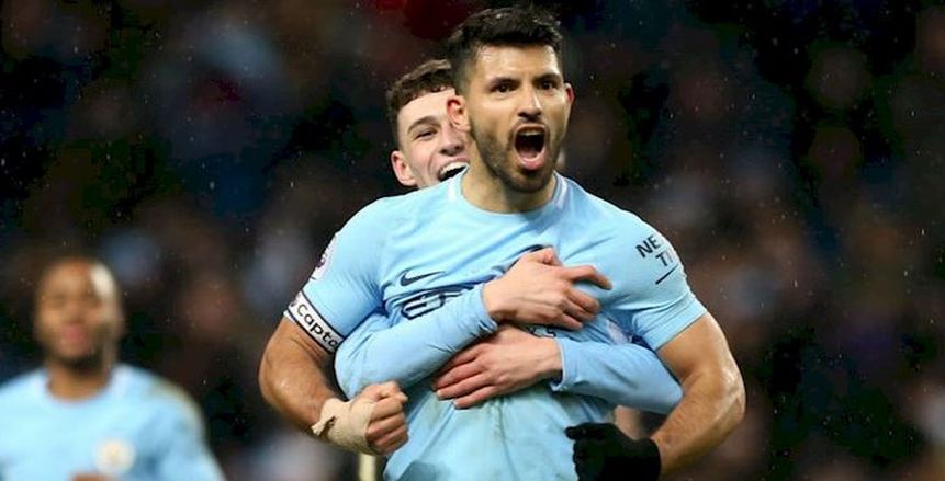 «جوارديولا»: «أجويرو» أفضل مهاجم بالعالم