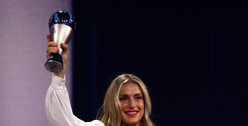 أليكسيا بوتياس تفوز بجائزة «ذا بيست» كأفضل لاعبة في 2022