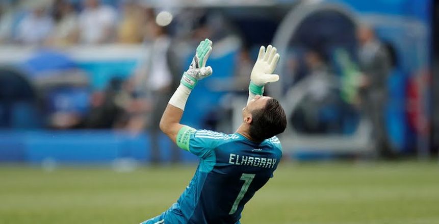 «السقا» يطالب اتحاد الكرة بتكريم الحضري في مهرجان كبير