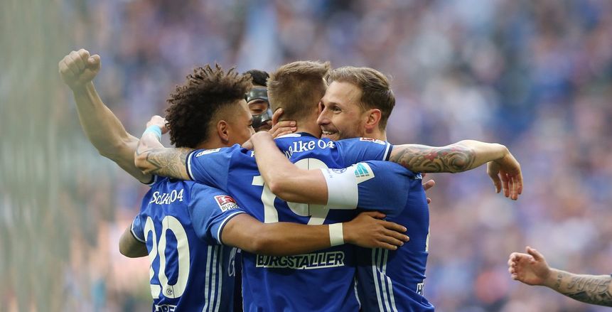 شالكة يتعادل مع باير ليفركوزن في قمة الجولة السابعة من الدوري اللماني