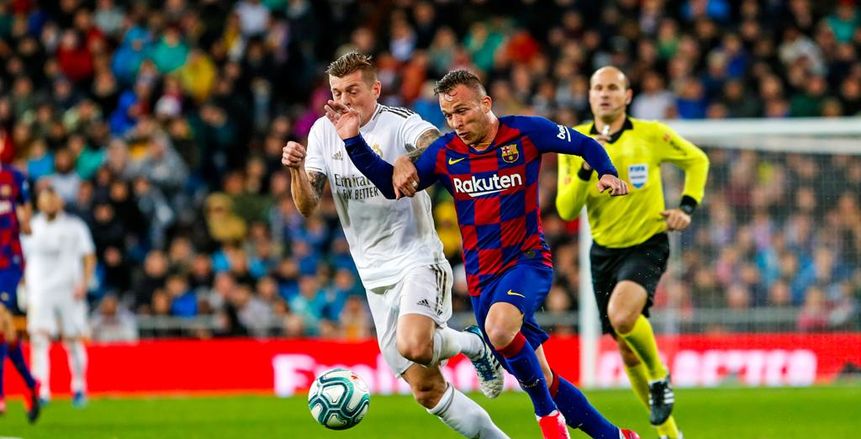 برشلونة يجدد مفاوضاته مع نجم بروسيا دورتموند