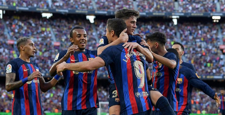 موعد مباراة برشلونة وفالنسيا في الدوري الإسباني والقنوات الناقلة