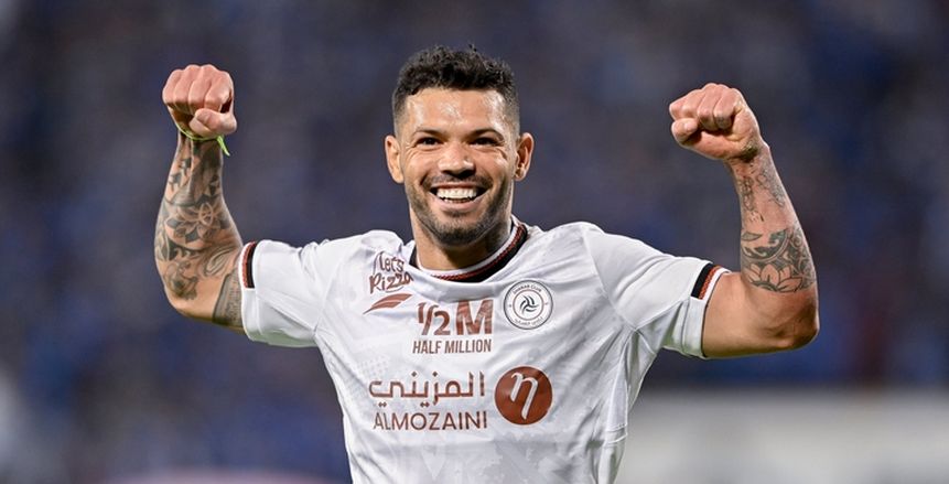 كارلوس جونيور ينقذ الليوث.. تعادل مثير في مواجهة الهلال ضد الشباب