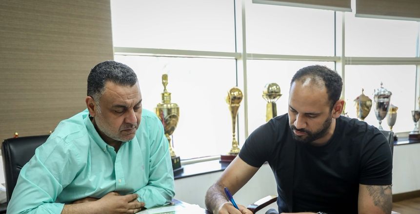 الأهلي يتعاقد مع البرازيلي ماوريسيو بورجيس لتدعيم فريق الطائرة