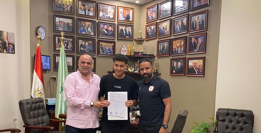 فاركو يخطف موهبة نادي حدائق الأهرام.. «ظهر مع منتخب الشباب»