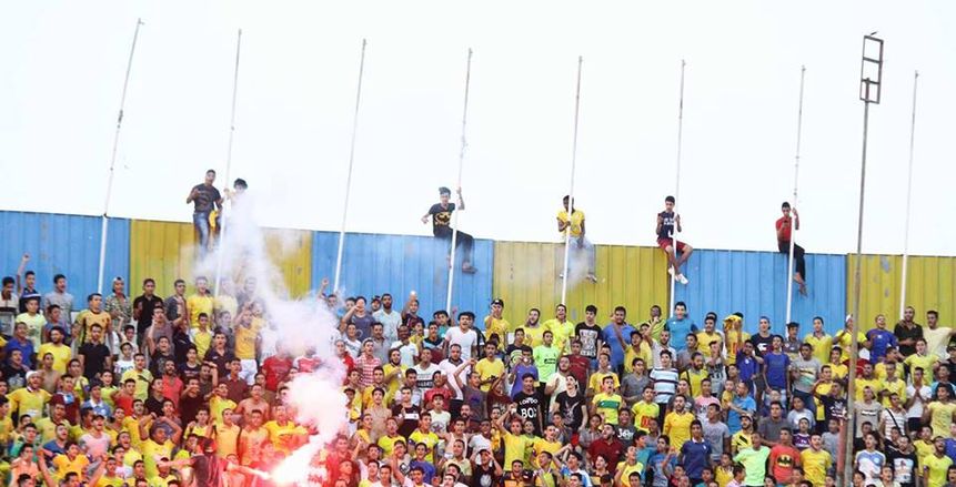 بالصور| جماهير الإسماعيلي تشعل مدرجات استاد الاسماعيلية