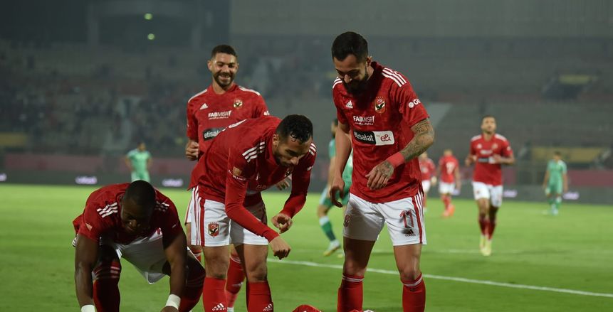 هدفان وركلة جزاء ضائعة لـ محمود علاء.. الأهلي يتقدم على الاتحاد بهدفين «فيديو»
