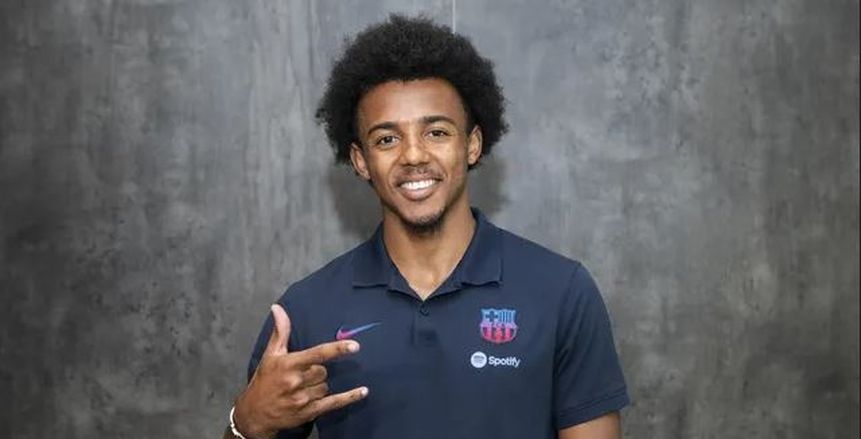 برشلونة يعلن توصله لاتفاق مبدئي لضم كوندي من إشبيلية