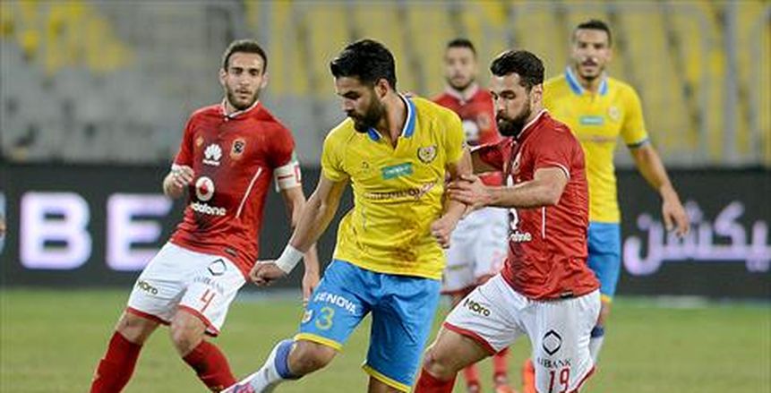 "فتحي والسعيد" يخوضان فقرات تأهيل بدني بالأهلي