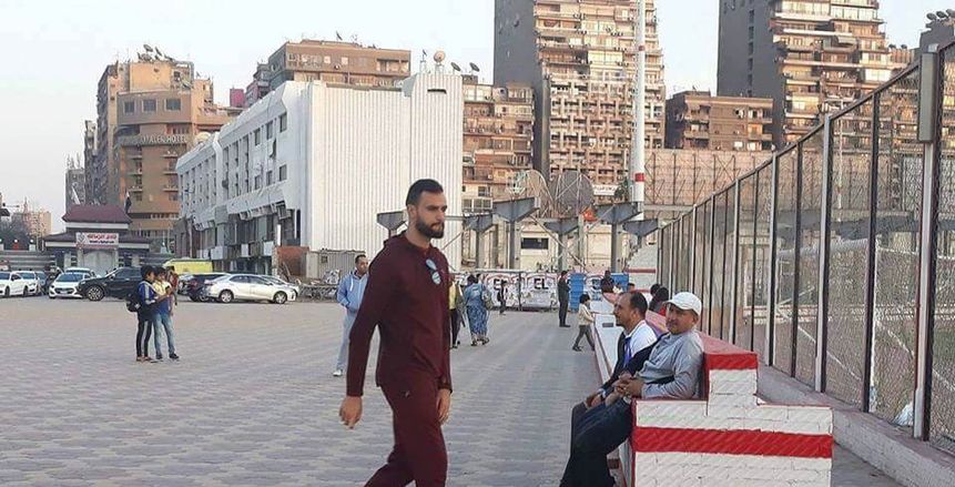 خالد جلال يجتمع مع النقاز وكاسونجو 
