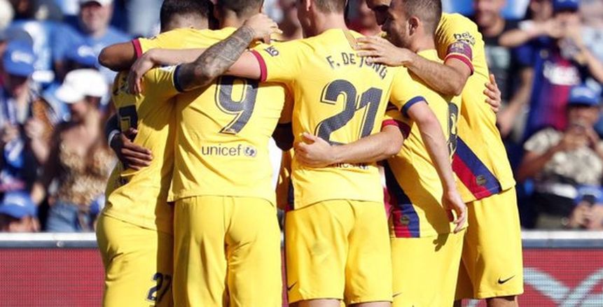 بالفيديو.. برشلونة يسجل هدفه الأول في إيبار بماركة فرنسية