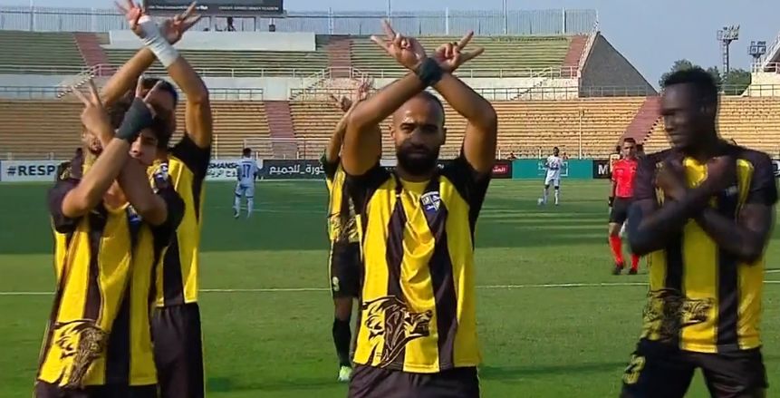 لاعبو المقاولون يحتفلون بالأهداف أمام زد بعلامة النصر وشخصية «حنظلة».. «فيديو»