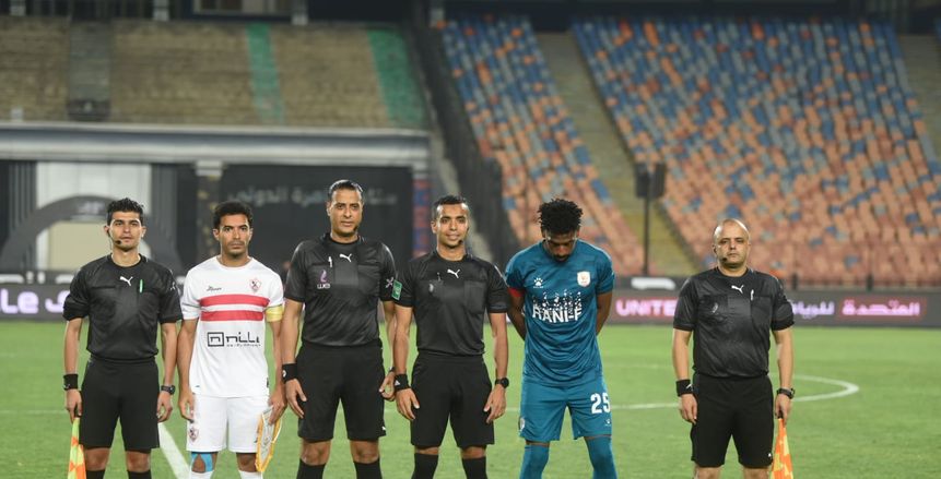 15 دقيقة من مباراة الزمالك وفاركو بالدوري.. انعدام الخطورة من الجانبين