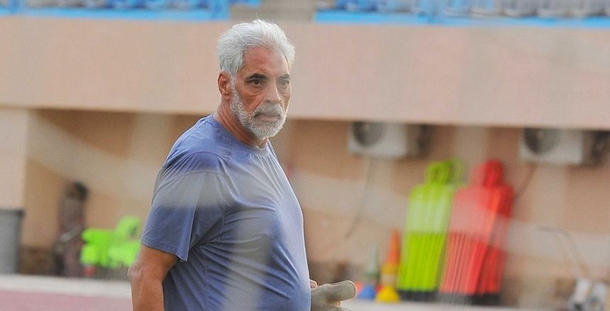 مدرب حراس مرمى المنتخب الأسبق: سعيد باختيارات روي فيتوريا