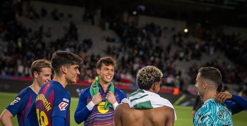الضباب يؤخر إقلاع طائرة برشلونة لمواجهة ريال بيتيس بالدوري الإسباني