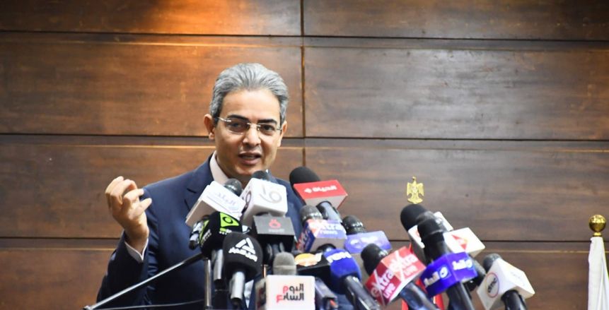 طارق سعدة: الشائعات أخطر تحديات وأدوات الحرب المعاصرة