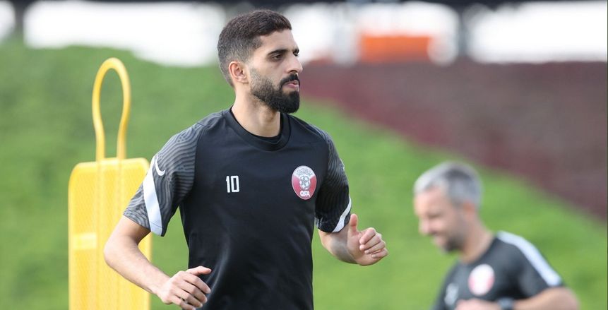 قائد منتخب قطر: نعتذر للجماهير.. لم نقدم المستوى المطلوب