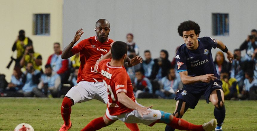حسابات الدورى| الأهلى: اللاهزيمة الطريق نحو البطولة.. بيراميدز: المواجهات المباشرة فى مصلحته.. والزمالك: الفوز بالمؤجلات طوق النجاة