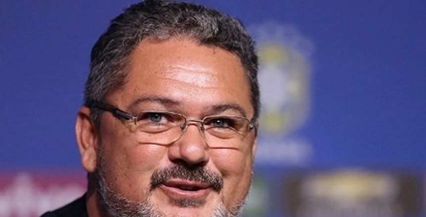 ميكالي: قادرون على تحقيق ميدالية.. والنني من أفضل لاعبي الوسط بالعالم