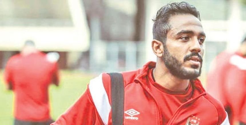 محمد عمارة يحذر كهربا: أنت الخسران.. وجمهور الأهلي مبينساش