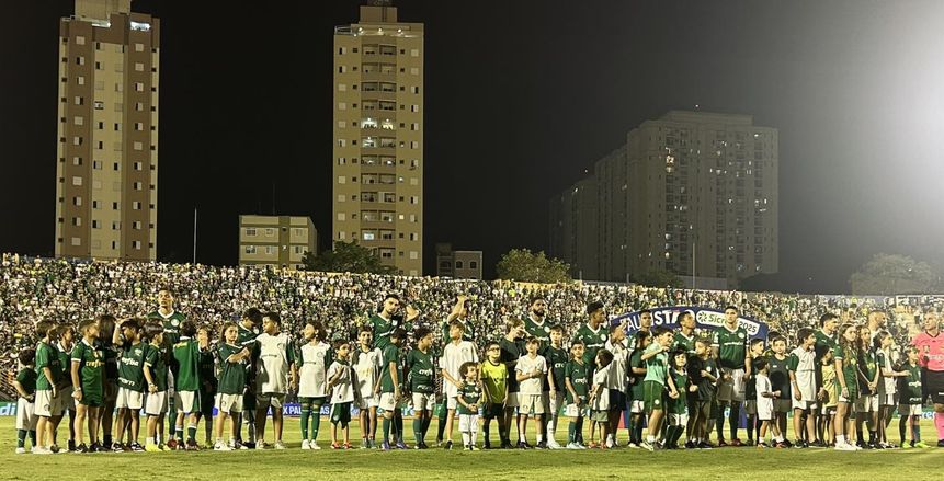 بالميراس البرازيلي يتأهل إلى نصف نهائي دوري المحترفين في ساو باولو