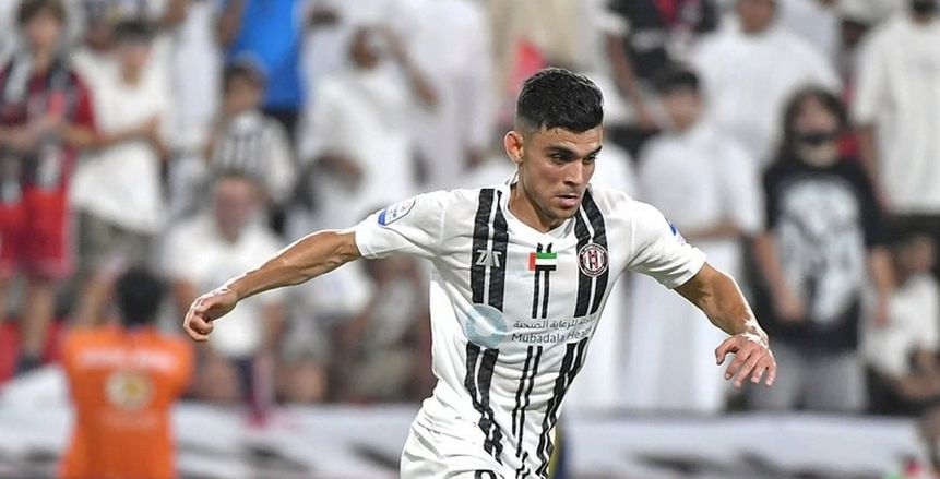 الزمالك يفاوض أشرف بن شرقي للعودة.. واللاعب ينتظر قرار الجزيرة الإماراتي