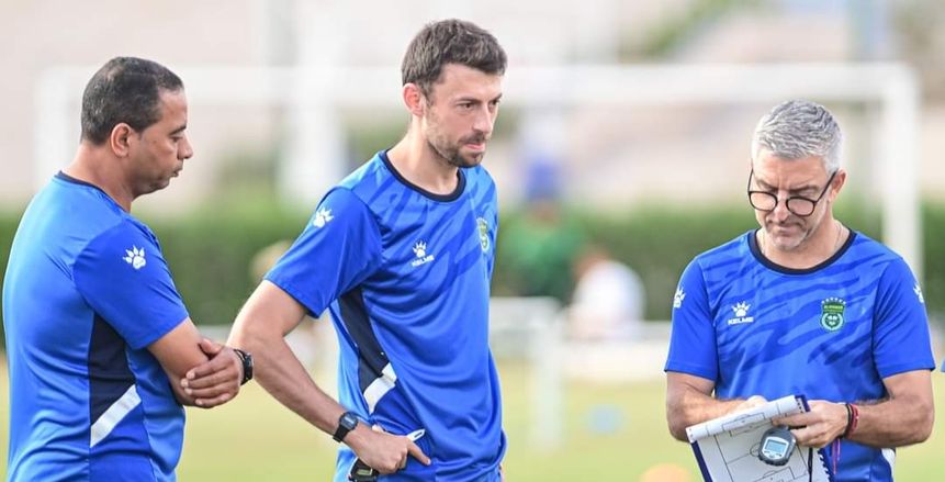 بابا فاسيليو يطلب التعاقد مع مدافع لتدعيم صفوف الاتحاد السكندري