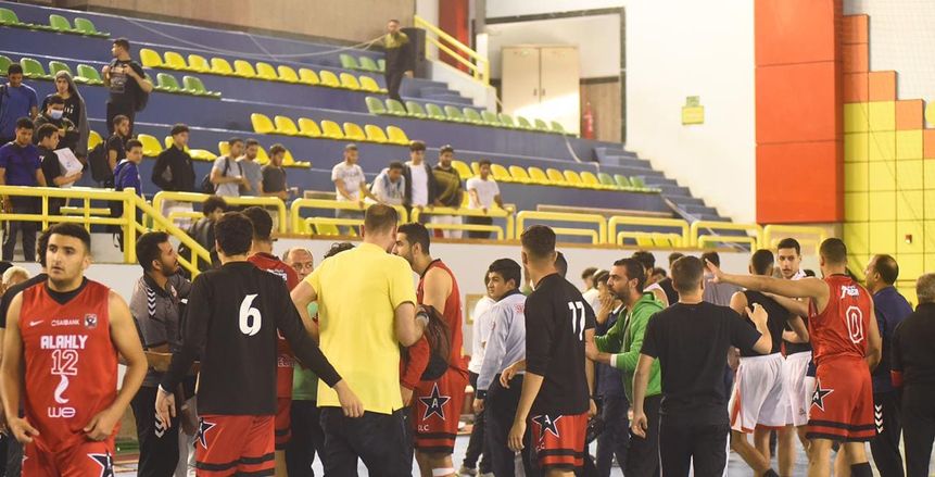 سب وقذف واعتداء وأحداث شغب في قمة الأهلي والزمالك لكرة السلة