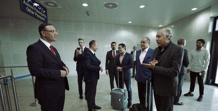 العامري فاروق يطمئن على الترتيبات الخاصة ببعثة الأهلي في الجزائر