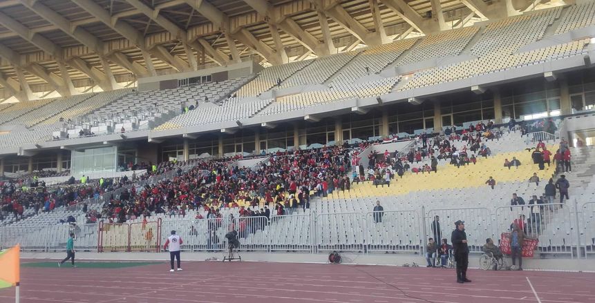 بالصور.. نرصد أجواء ملعب برج العرب قبل لقاء الأهلي وشبيبة الساورة الجزائري