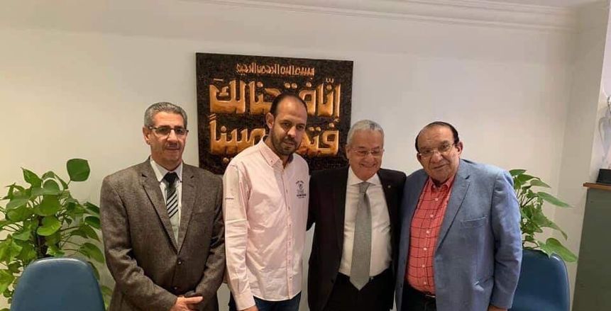 المقاولون يجتمع بـ«النحاس» لمناقشة عرض تركى آل الشيخ