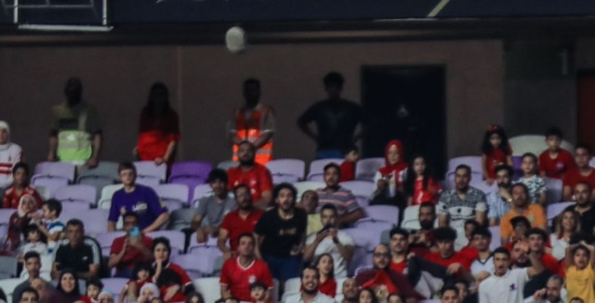 60 دقيقة: العارضة تحرم تريزيجيه من هدف مؤكد أمام زامبيا.. وضغط متواصل من منتخب مصر