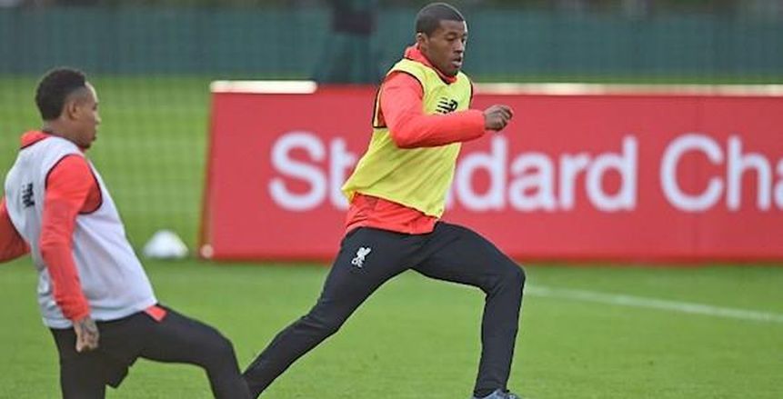 بالصور| ليفربول يواصل تدريباته لمواجهة ستوك سيتي
